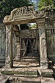 Angkor - ruins of Beng Mealea